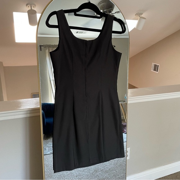 Vintage Alyn Paige Structured Minimalist Dress - Picture 10 of 10